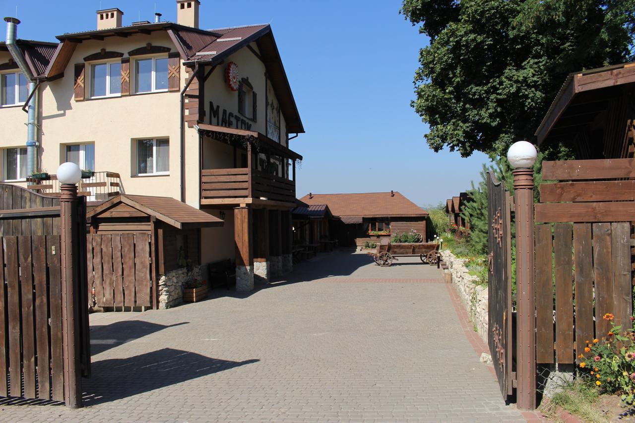 Maetok 4 Pidkovy Motel Podbereztsy Exterior photo